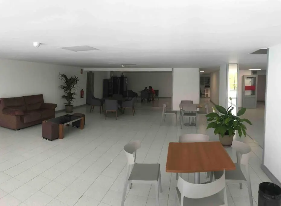 ארונה Close To The Beach Las Americas New Gem Apt Wifi